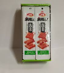 卫龙亲嘴烧（麦辣鸡汁味）一盒