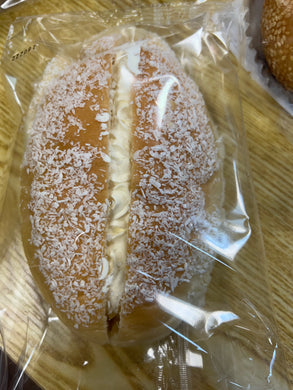 椰丝奶油包